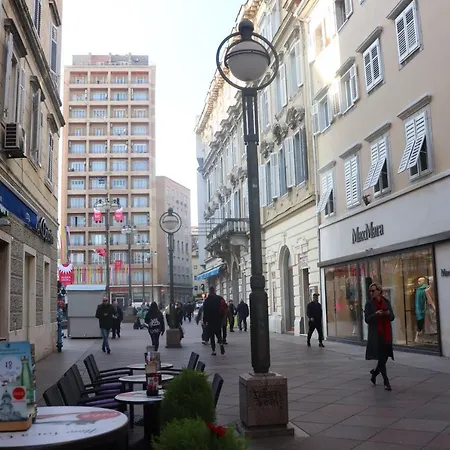 Viva Korzo Apartment